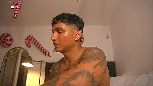 muscle_boyhorny's cam snapshot