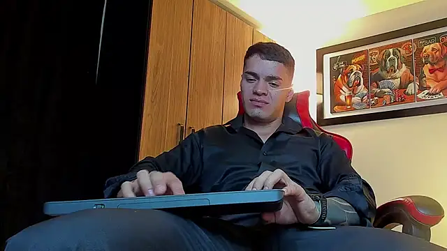 ALPHA_DOMINUS_'s cam snapshot