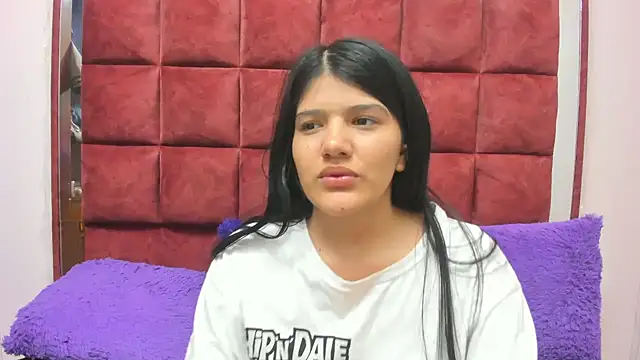 AANGELADIAZZ's cam snapshot