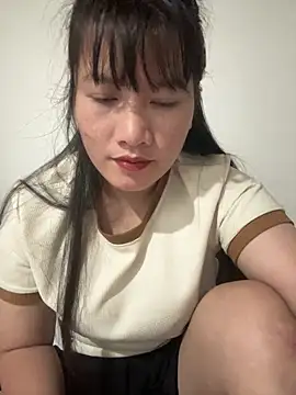 TrangNemo live sex cam