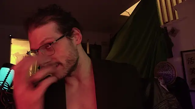 MasterDaddyCool's cam snapshot