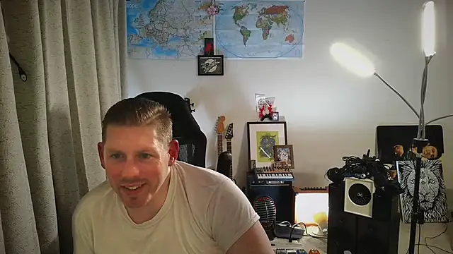 God_Of_ThundeRR's cam snapshot