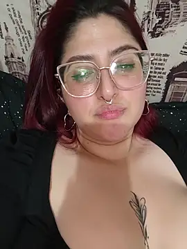 Julietta_21 live sex cam