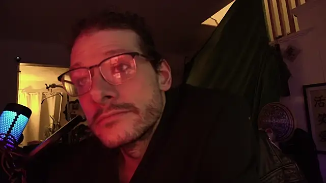 MasterDaddyCool's cam snapshot