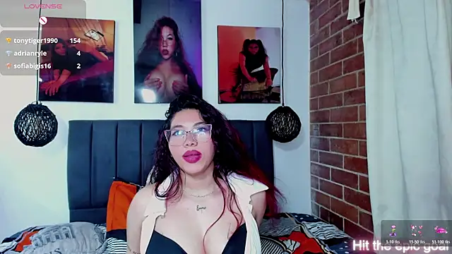 kyliejenner_hot's cam snapshot