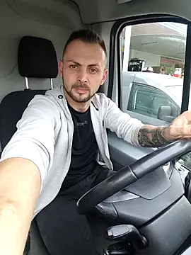 papichulo0099's cam snapshot