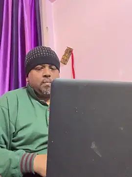 Dick_6inches_Delhi's cam snapshot