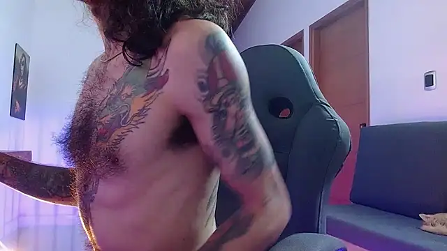 harry_reems1's cam snapshot