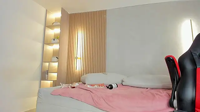 alika_voss's cam snapshot