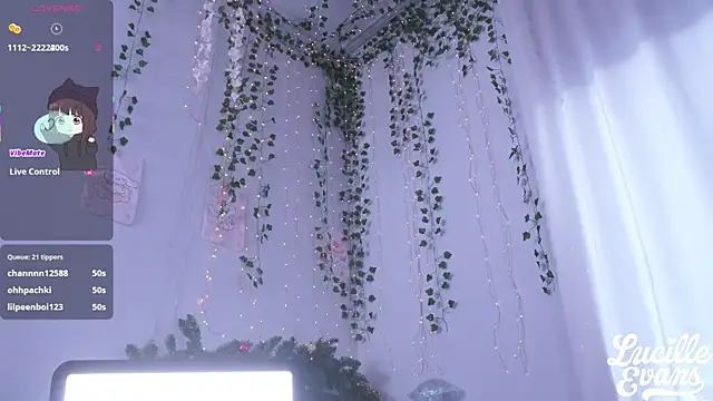 lucille_evans live sex cam