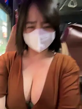 May-Squirt live sex cam