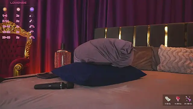 EmpressDesires's cam snapshot