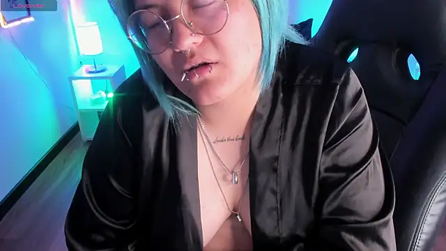 lucky-leah's cam snapshot