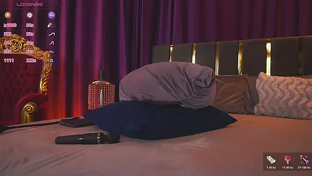 EmpressDesires's cam snapshot