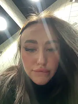 KiraSunshine's cam snapshot