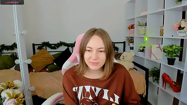 Elma_Lily's cam snapshot