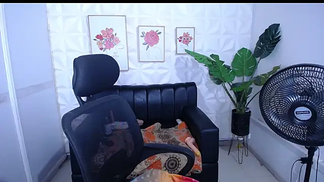 Valentinaa_mature's cam snapshot