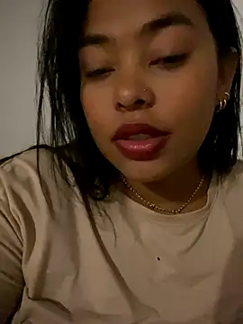 PUSHYLATE's cam snapshot