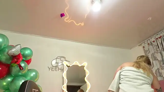 saaya_tay's cam snapshot