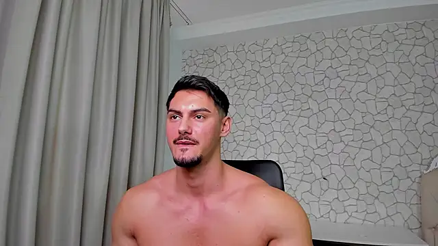 ClintMasters live sex cam