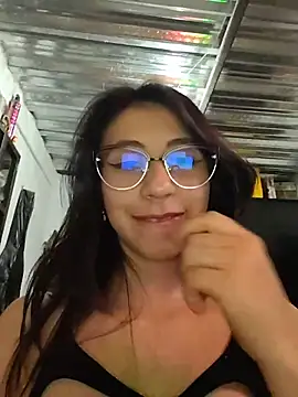 kateeen18's cam snapshot