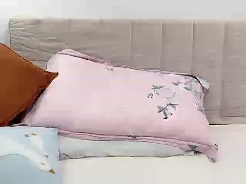 Linda--6's cam snapshot