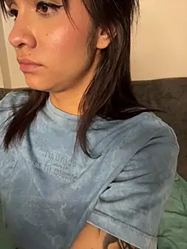 Isabella-Teen's cam snapshot