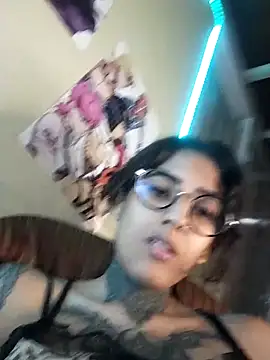 Reiha's cam snapshot