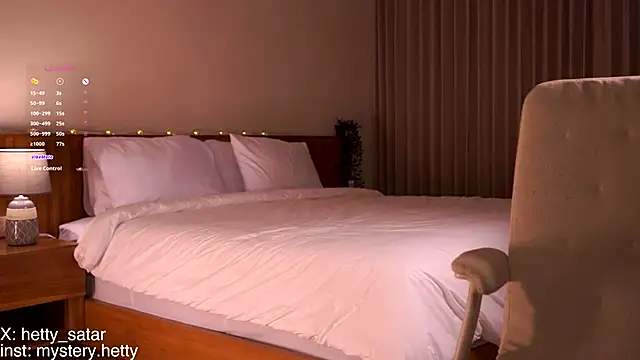 Hetty_satar's cam snapshot