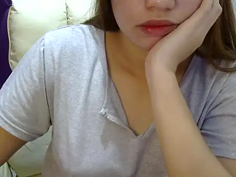 __luvvlll01__'s cam snapshot