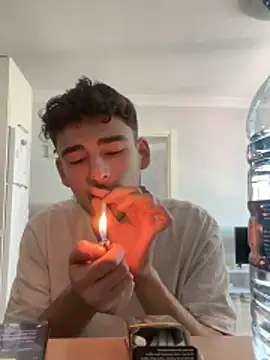 Yasinyasin7 live sex cam