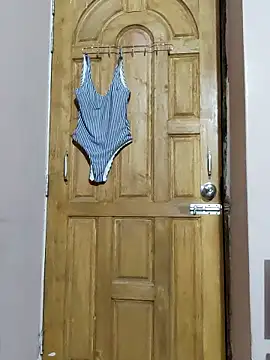 zen-zentaisspandex live sex cam