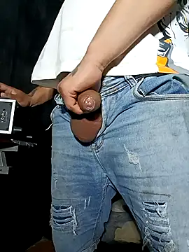 DickMasterfindom live sex cam