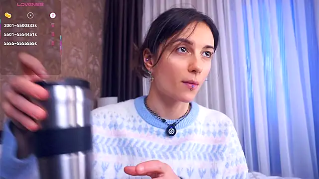 Holla_Molly live sex cam