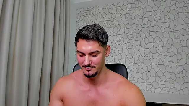 ClintMasters live sex cam