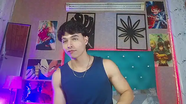 LiamAndrewzz live sex cam