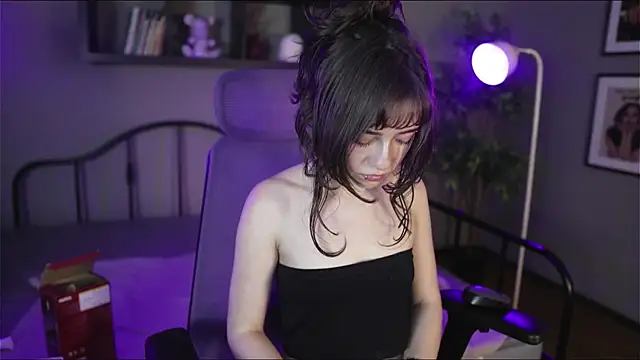 Miyuki_wolf's cam snapshot