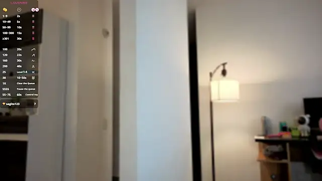 colette_e's cam snapshot