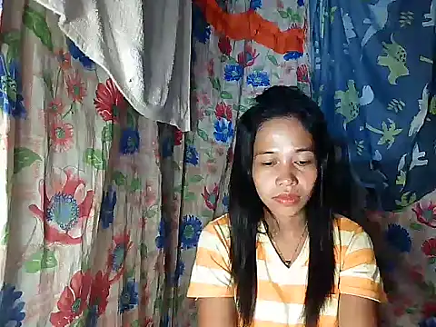 PinaySkinnyGirl's cam snapshot