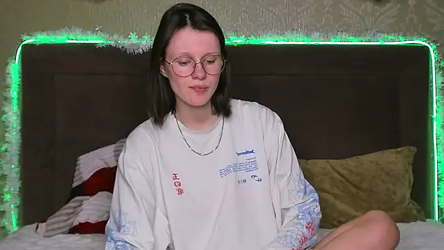 RoxyHerena's cam snapshot