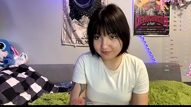 UrPrincessSuki's cam snapshot