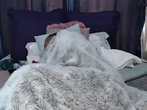 SweetieQueen1's cam snapshot