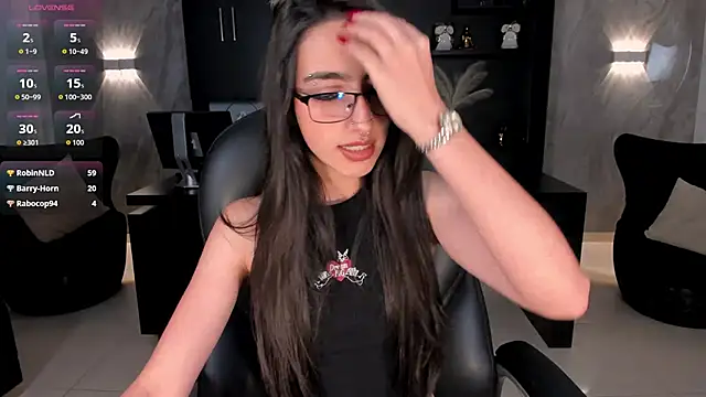 LarisaSmirnov's cam snapshot