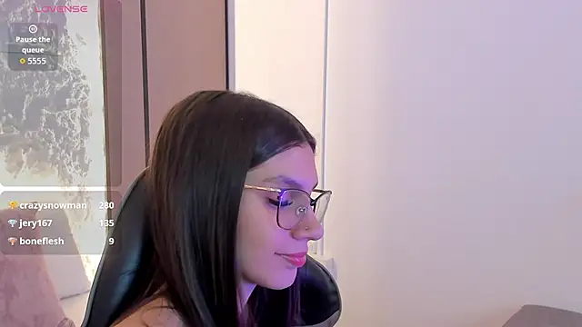 cloee20_'s cam snapshot