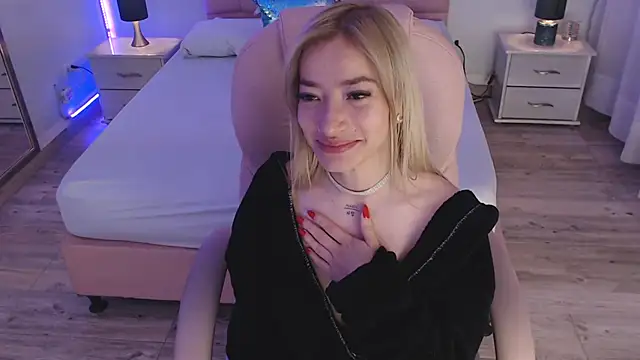 zoe_jones13's cam snapshot