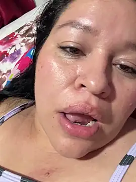 Lovelipsbig's cam snapshot