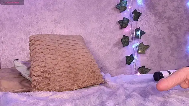 Cloe_Leee live sex cam