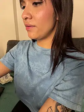 Isabella-Teen's cam snapshot