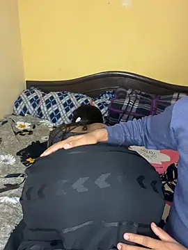 HOT-CUPAL22's cam snapshot