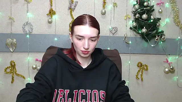 LisaDarcy's cam snapshot